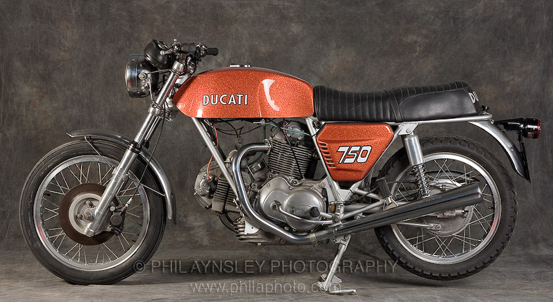 PA-Ducati08-001